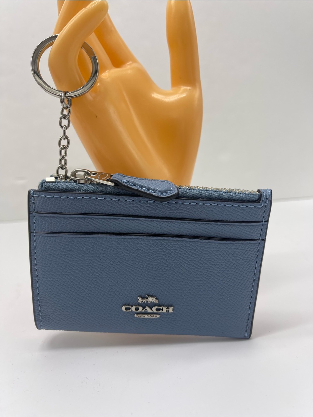 Coach Mini Skinny Crossgrain Leather Id Card Zip Closure Case
Silver/Slate
NWT